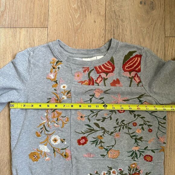 Maeve x Anthropologie Marcie Sweatshirt Womens XS Gray Floral Embroidery Boho - Picture 13 of 14